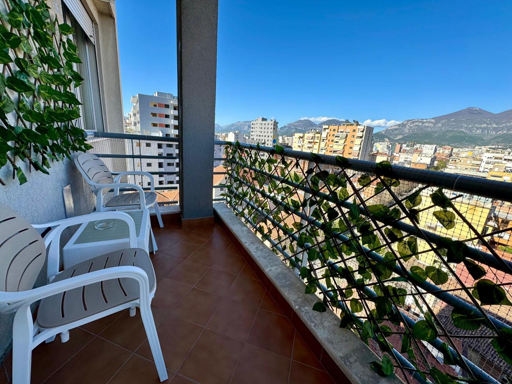 New Bazaar Cozy Apartment 2 Dajti View Tirana Exterior foto