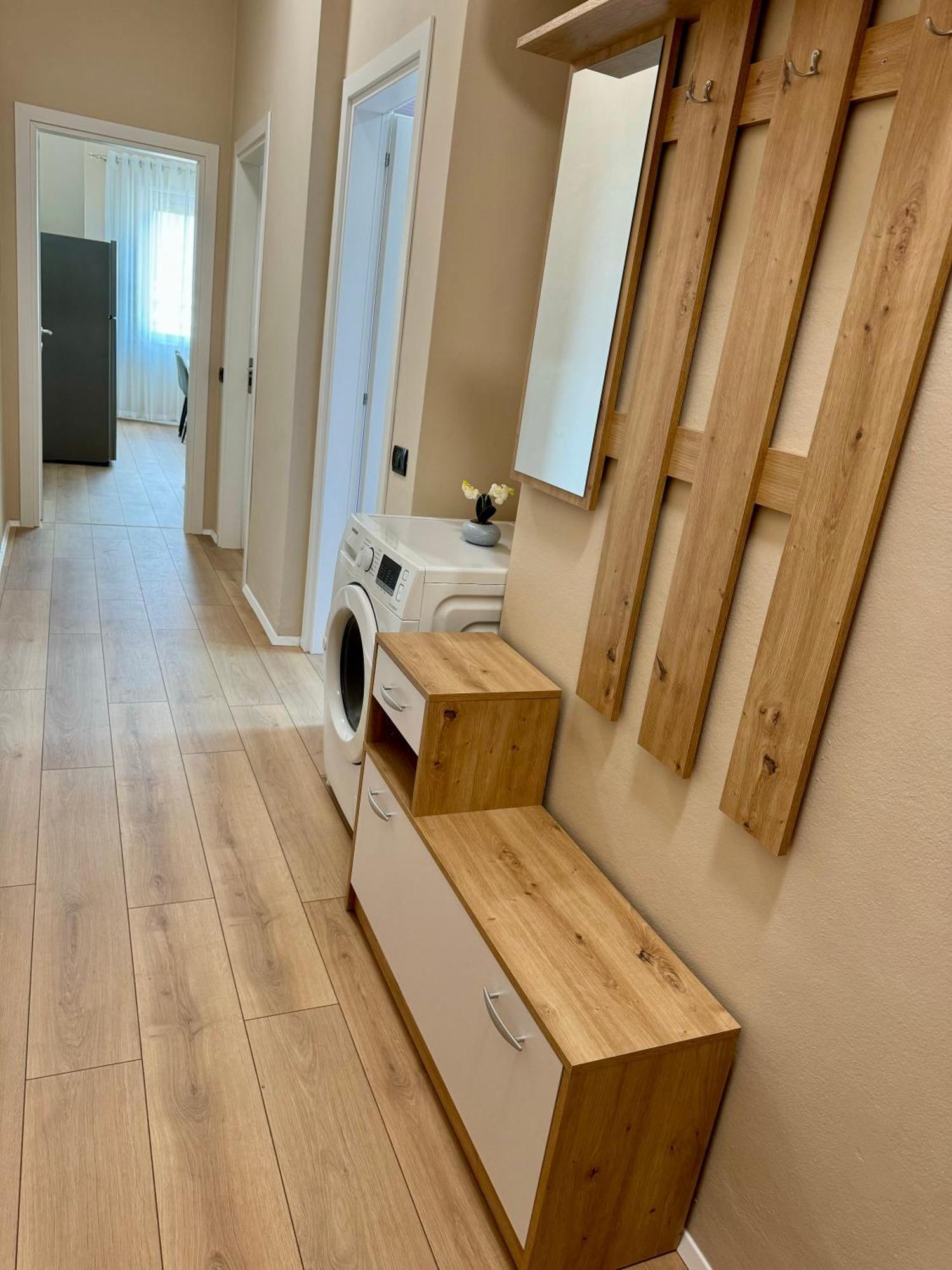 New Bazaar Cozy Apartment 2 Dajti View Tirana Exterior foto